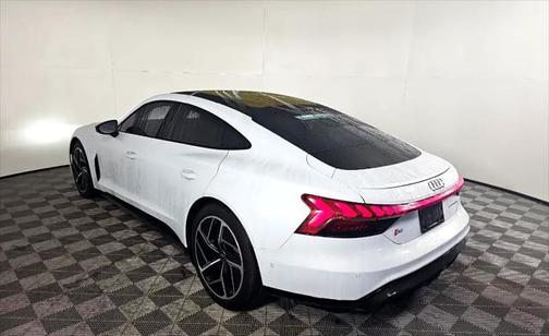 2024 Audi RS e-tron GT GT quattro