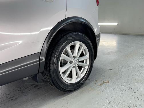 2018 Nissan Rogue Sport S
