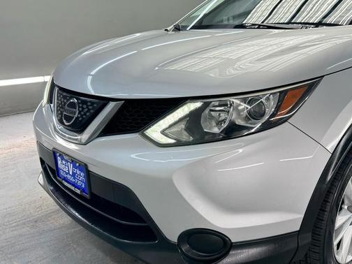 2018 Nissan Rogue Sport S