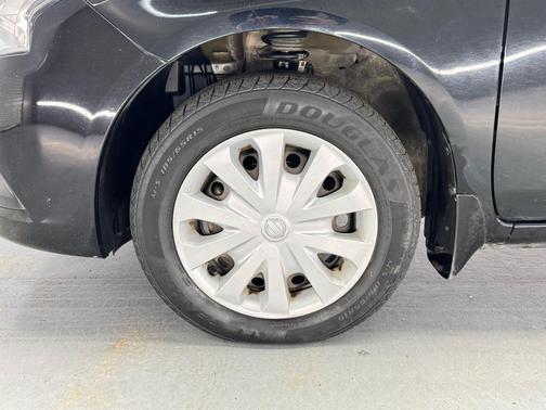 2019 Nissan Versa 1.6 S+