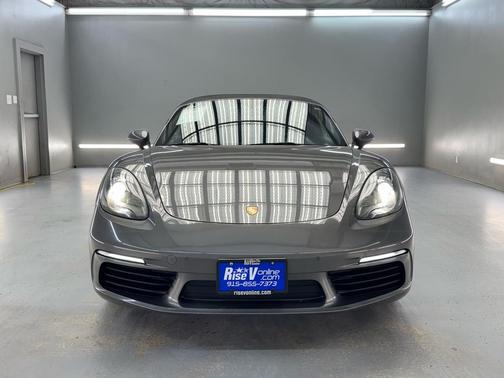 2019 Porsche 718 Boxster Base 2D Roadster