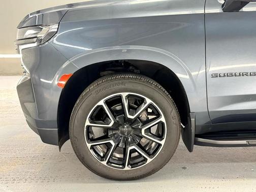 2021 Chevrolet Suburban RST