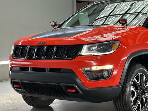 2020 Jeep Compass Trailhawk