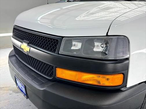 2022 Chevrolet Express 3500 3500 Cargo