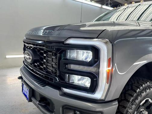 2025 Ford F-350 Lariat