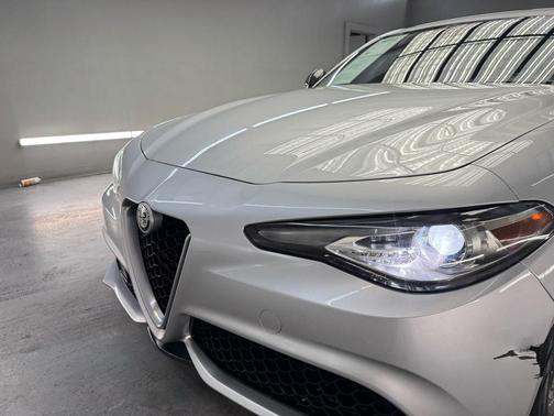 2018 Alfa Romeo Giulia Base