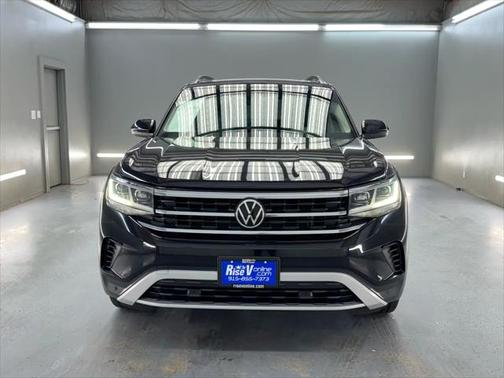 2022 Volkswagen Atlas 3.6L SE w/Technology