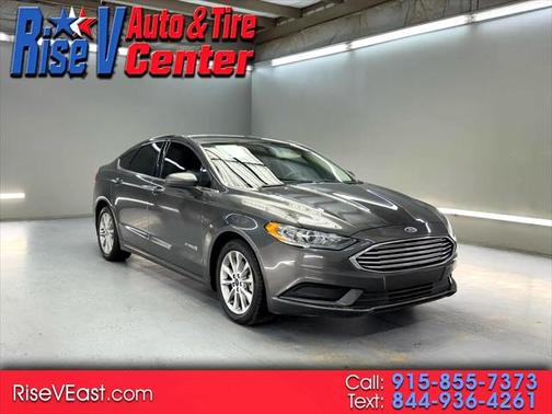 2017 Ford Fusion Hybrid SE
