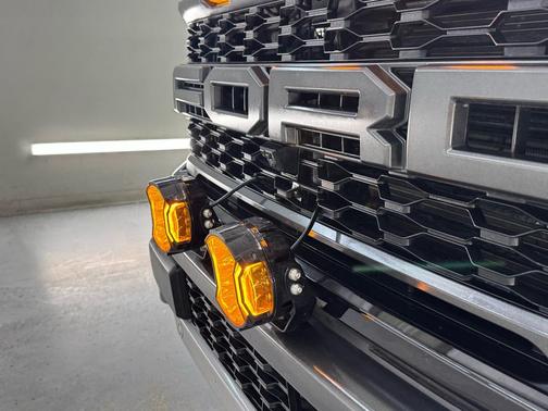 2023 Ford F-150 Raptor SuperCrew 4WD
