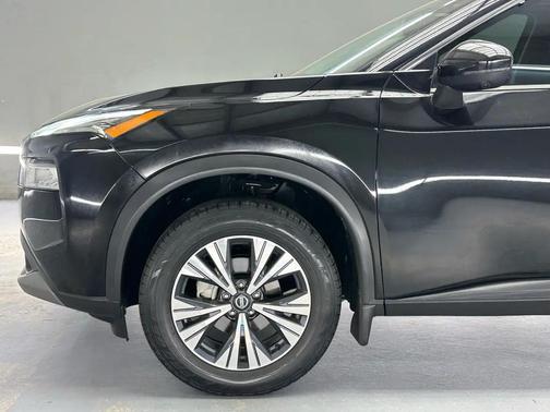 BLACK 2021 Nissan Rogue SV