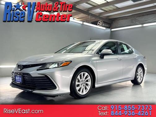 2022 Toyota Camry LE