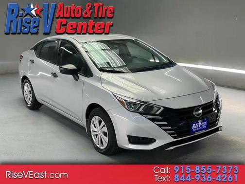 SILVER 2024 Nissan Versa 1.6 S