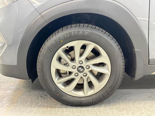 2018 Hyundai TUCSON SEL Plus