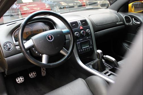 2005 Pontiac GTO Coupe