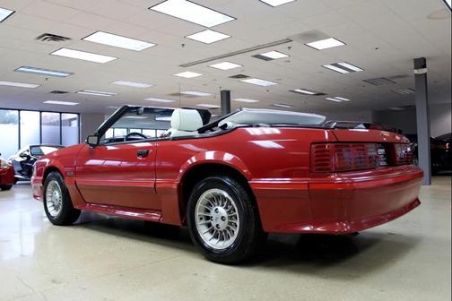 1987 Ford Mustang GT