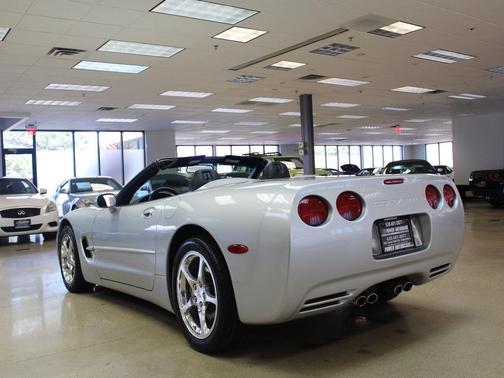 2002 Chevrolet Corvette Base