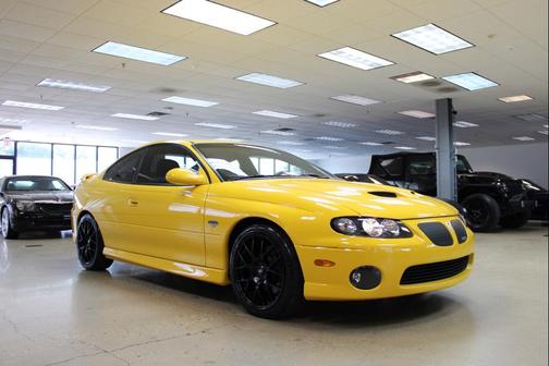 2005 Pontiac GTO Coupe