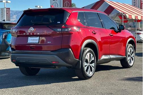 2021 Nissan Rogue SV