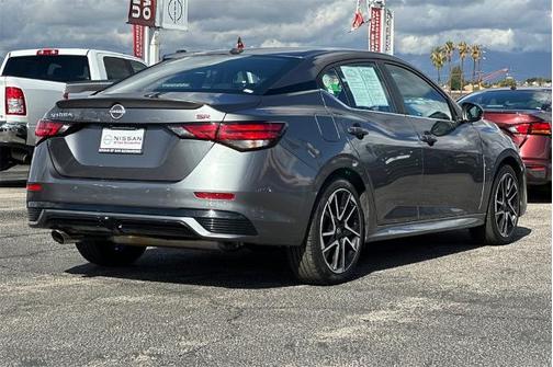 2025 Nissan Sentra SR