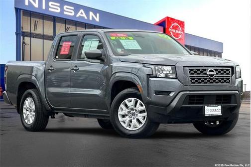 2023 Nissan Frontier SV