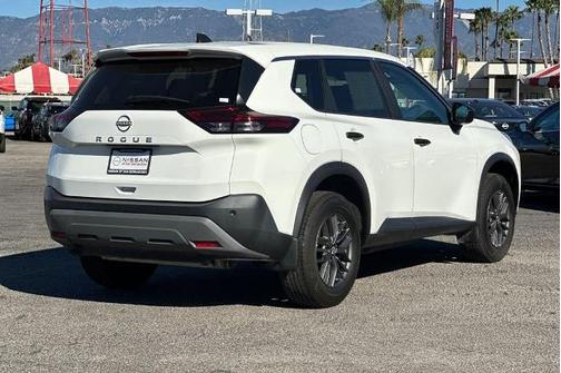 2023 Nissan Rogue S