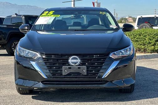Black 2025 Nissan Sentra SV