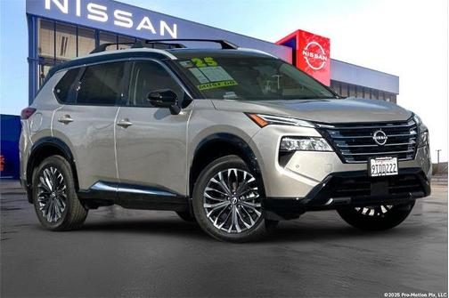 2025 Nissan Rogue Platinum