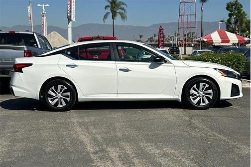 2024 Nissan Altima 2.5 S