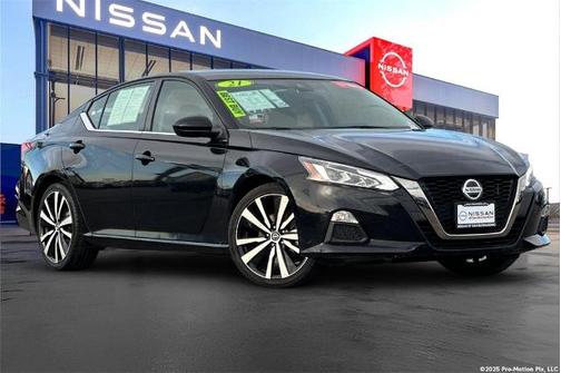 2021 Nissan Altima 2.5 SR