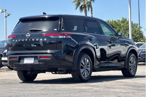 Black 2025 Nissan Pathfinder S