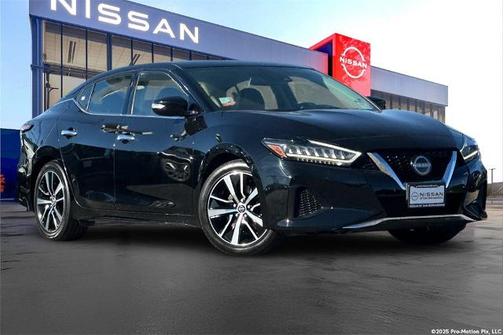 2023 Nissan Maxima SV