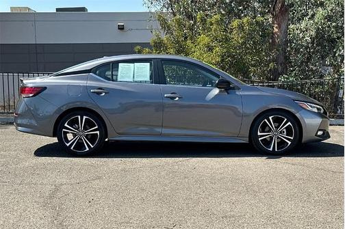 2022 Nissan Sentra SR