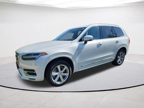 2024 Volvo XC90 B6 Core Bright