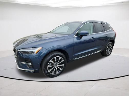 2023 Volvo XC60 B5 AWD Plus Bright