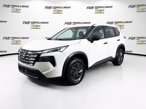 Glacier White 2024 Nissan Rogue S