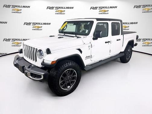 Bright White Clearcoat 2020 Jeep Gladiator Overland