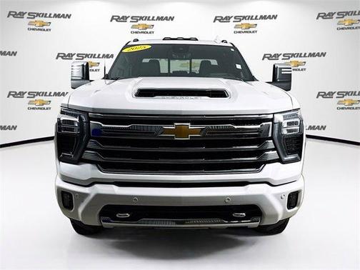 2025 Chevrolet Silverado 3500 High Country