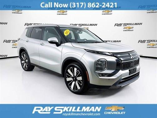 2025 Mitsubishi Outlander SE