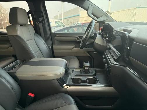 2024 Chevrolet Silverado 1500 ZR2