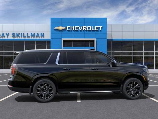 2025 Chevrolet Suburban LS