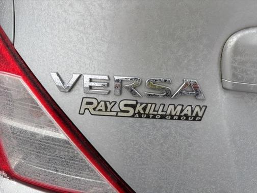 2018 Nissan Versa 1.6 SV