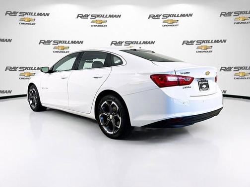 Summit White 2024 Chevrolet Malibu LT