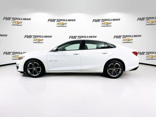 Summit White 2024 Chevrolet Malibu LT
