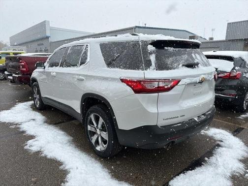 2021 Chevrolet Traverse LT Leather
