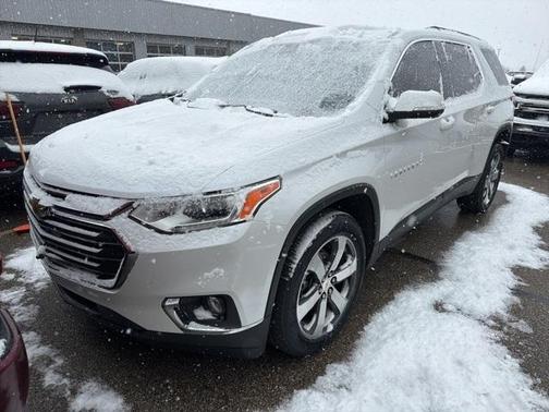 2021 Chevrolet Traverse LT Leather