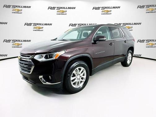 2021 Chevrolet Traverse LT Cloth