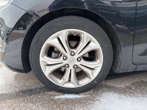 2014 Hyundai Elantra GT Base