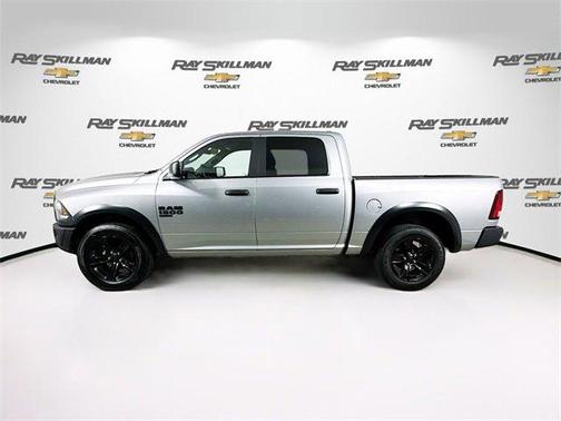 2024 RAM 1500 Classic SLT