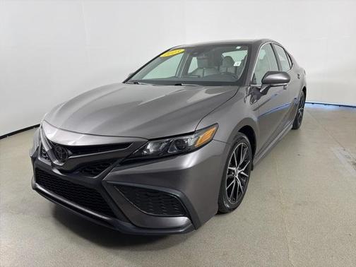 2023 Toyota Camry 