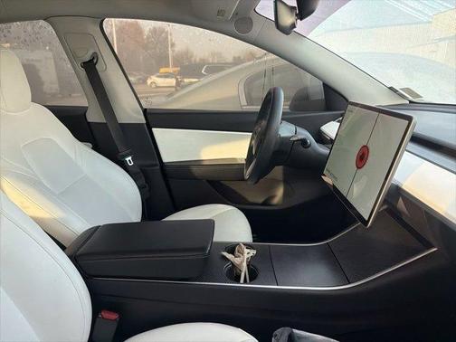 2021 Tesla Model Y Standard Range